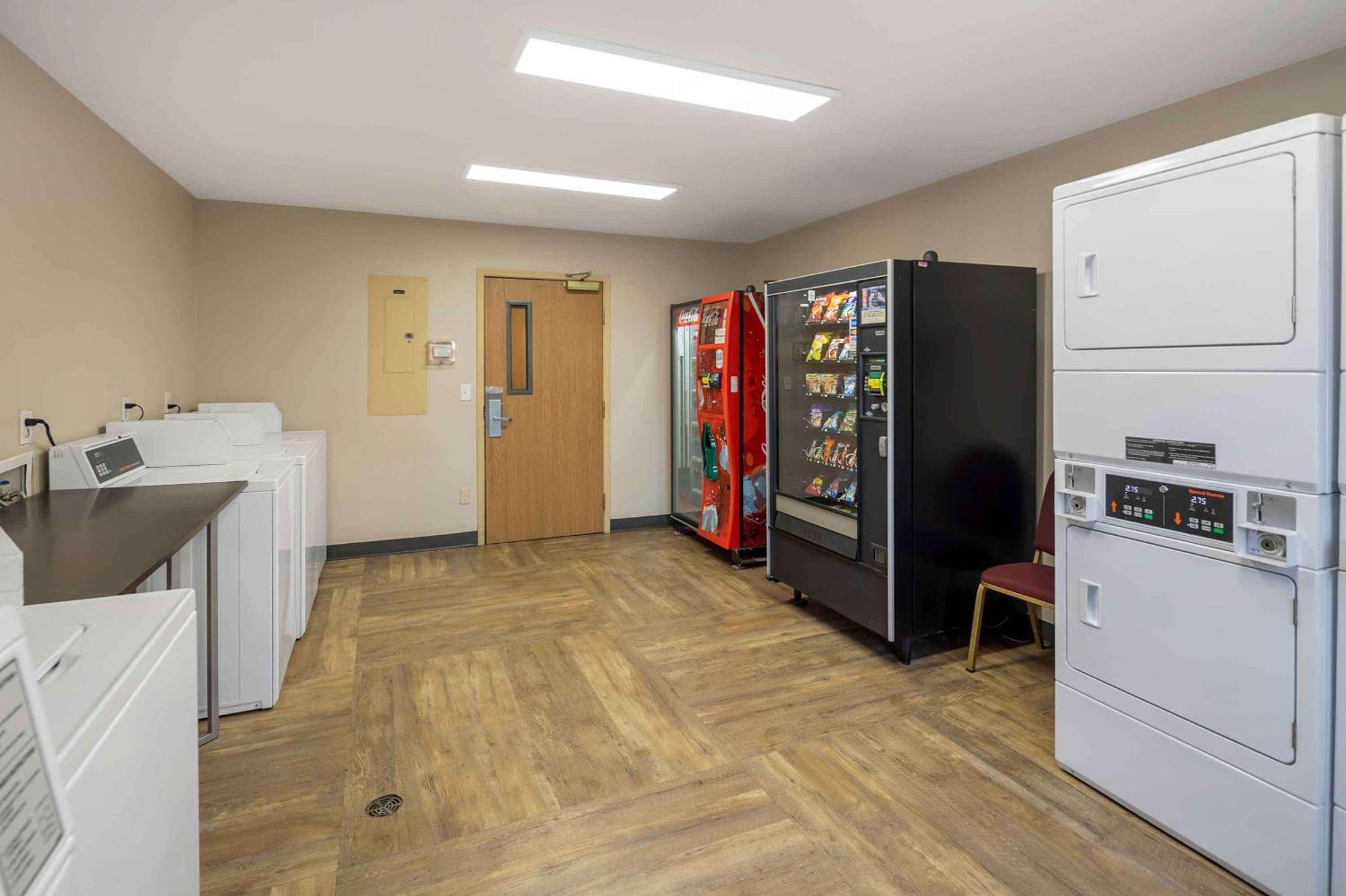 Extended Stay America Suites - Anchorage - Midtown Zewnętrze zdjęcie